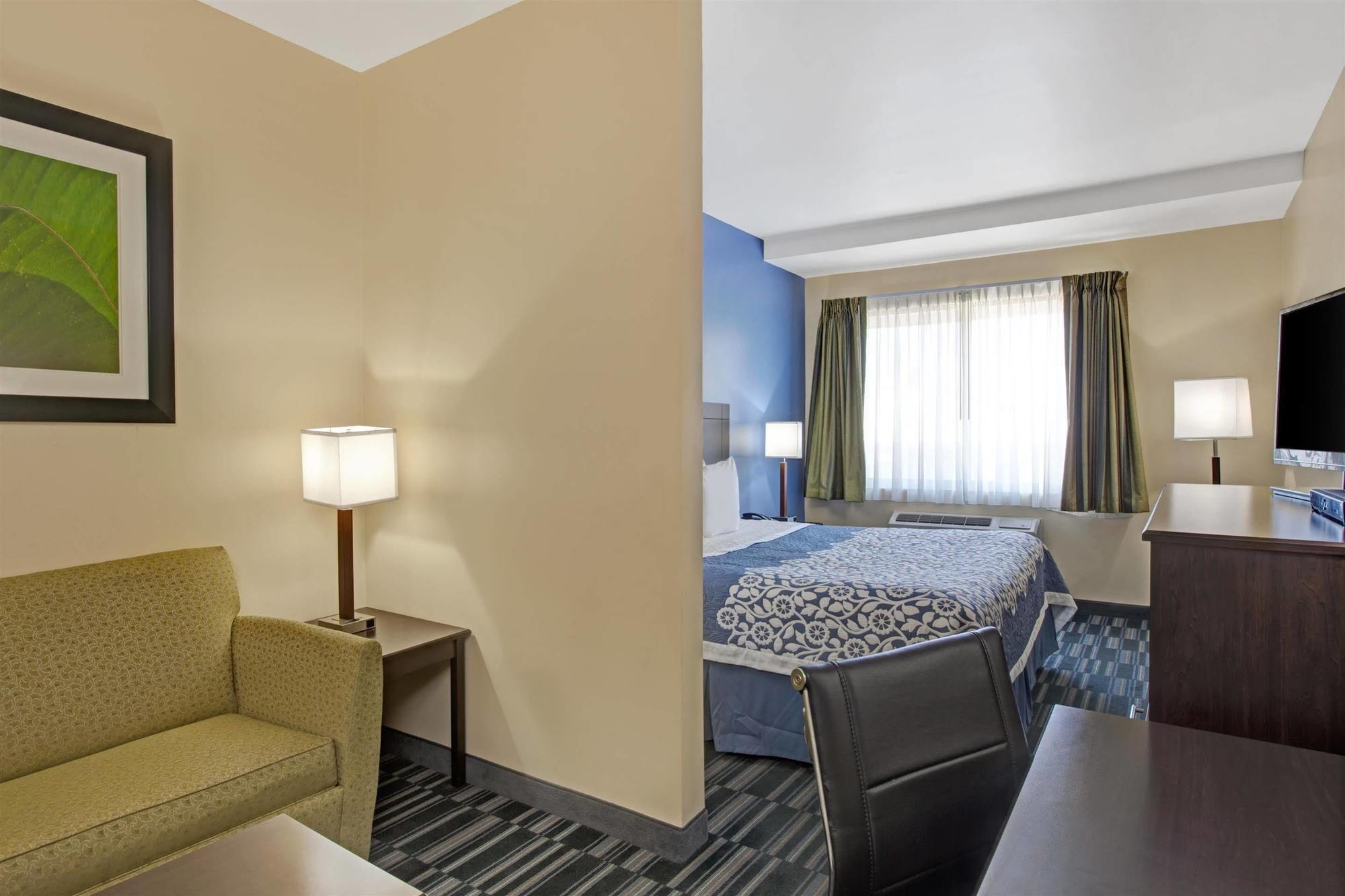 Days Inn & Suites By Wyndham Ozone Park/Jfk Airport New York Exteriör bild
