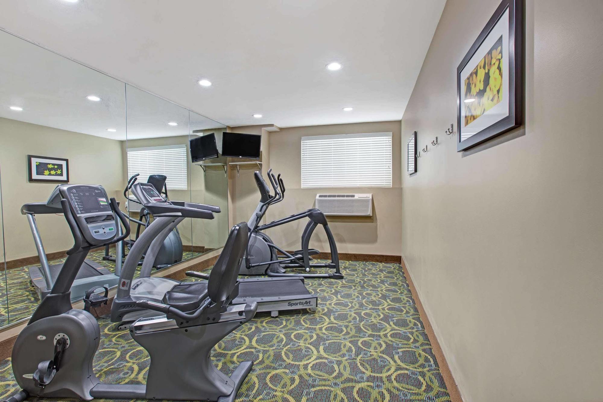 Days Inn & Suites By Wyndham Ozone Park/Jfk Airport New York Exteriör bild